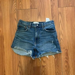 Abercrombie and Fitch High Rise 4” Shorts